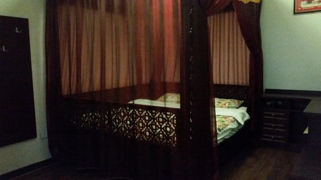 Tiananmen Best Year Courtyard Hotel Пекин Стая снимка